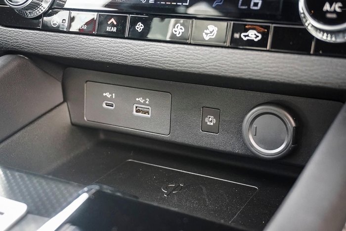 2025 Mitsubishi Outlander PHEV GSR