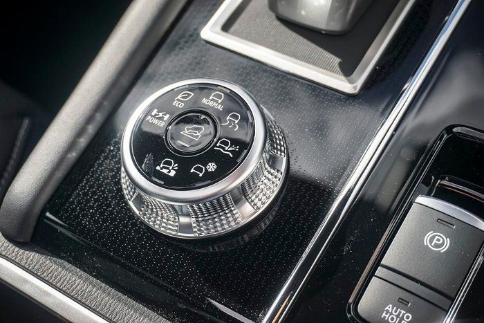 2025 Mitsubishi Outlander PHEV GSR
