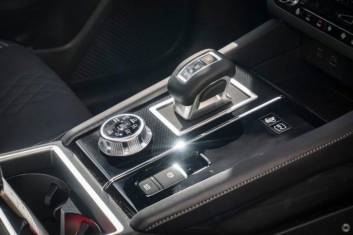 2025 Mitsubishi Outlander PHEV GSR