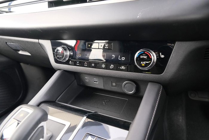 2025 Mitsubishi Outlander PHEV GSR