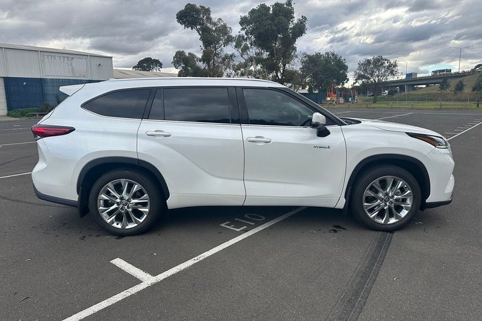 2021 Toyota Kluger Grande