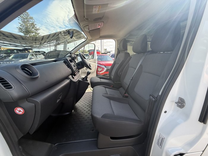 2021 Mitsubishi Express