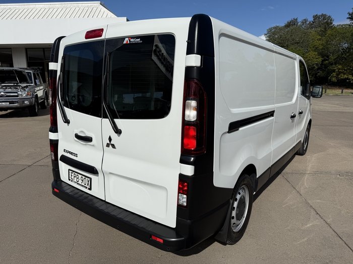 2021 Mitsubishi Express