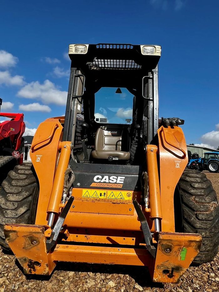 2011 CASE Sr200