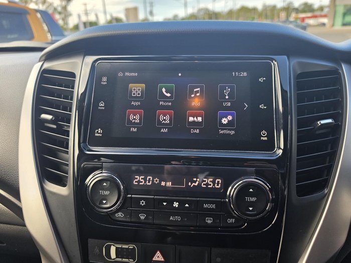 2017 Mitsubishi Pajero Sport GLS