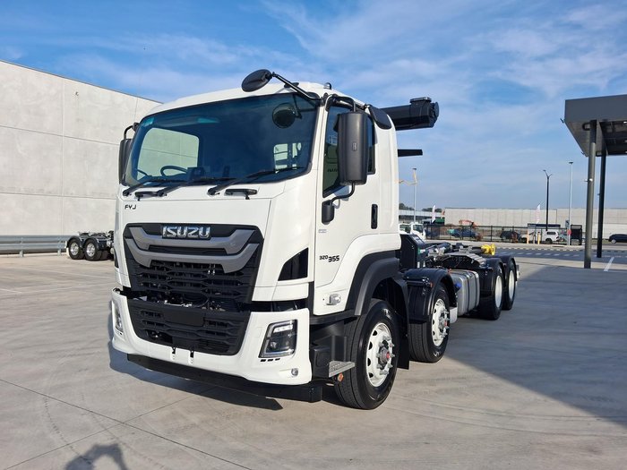 2026 Isuzu F Series FYJ 320-355 AT R60