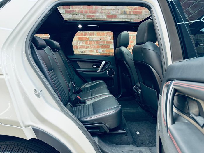 2020 Land Rover Discovery Sport D240 R-Dynamic HSE