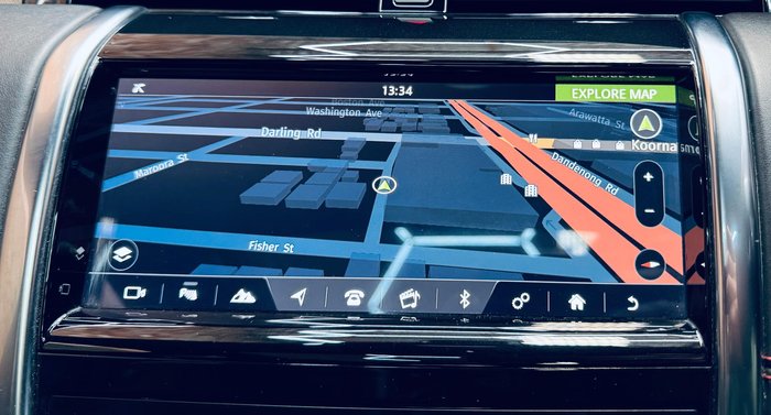 2020 Land Rover Discovery Sport D240 R-Dynamic HSE