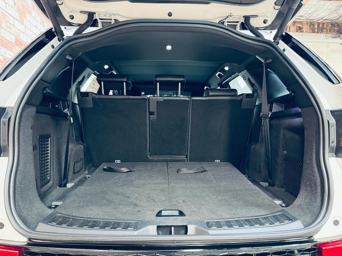 2020 Land Rover Discovery Sport D240 R-Dynamic HSE