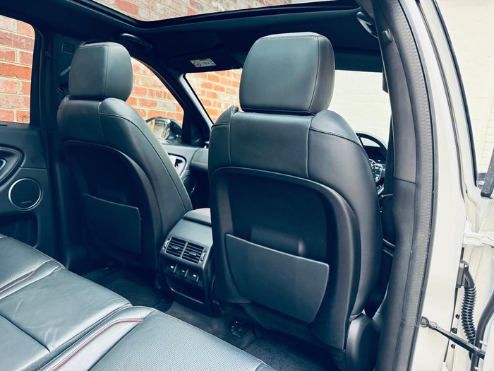 2020 Land Rover Discovery Sport D240 R-Dynamic HSE