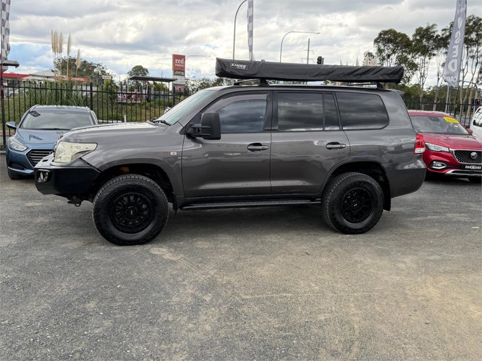 2010 TOYOTA LANDCRUISER VX (4x4)