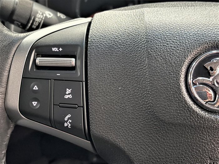 2017 Holden Colorado LS RG MY18 4x2 Summit White
