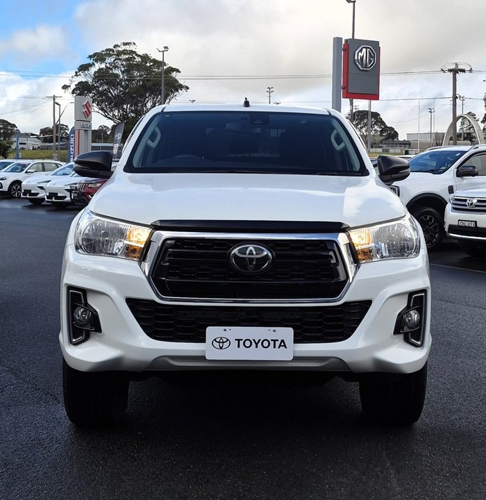 2019 Toyota Hilux SR