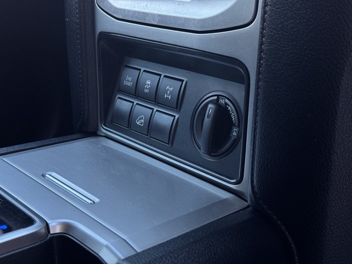 2023 Toyota Landcruiser Prado
