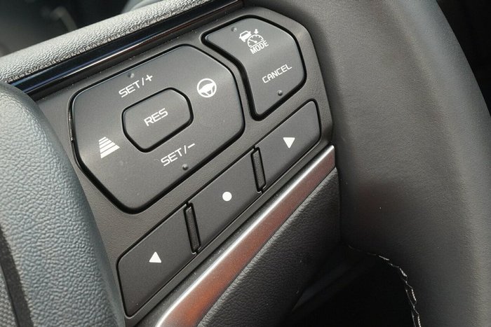2026 Isuzu MU-X X-TERRAIN