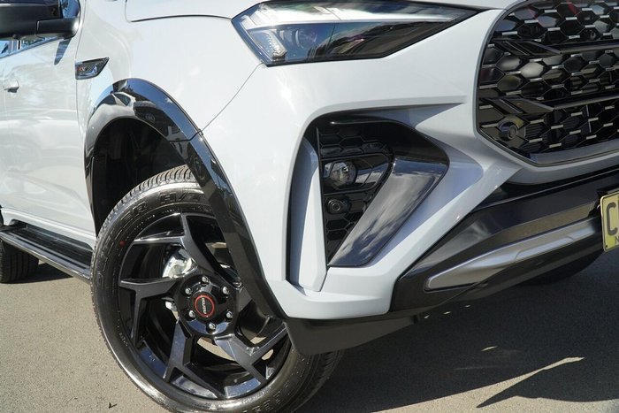 2026 Isuzu MU-X X-TERRAIN