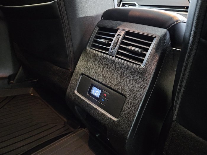 2023 Mitsubishi Outlander PHEV Exceed