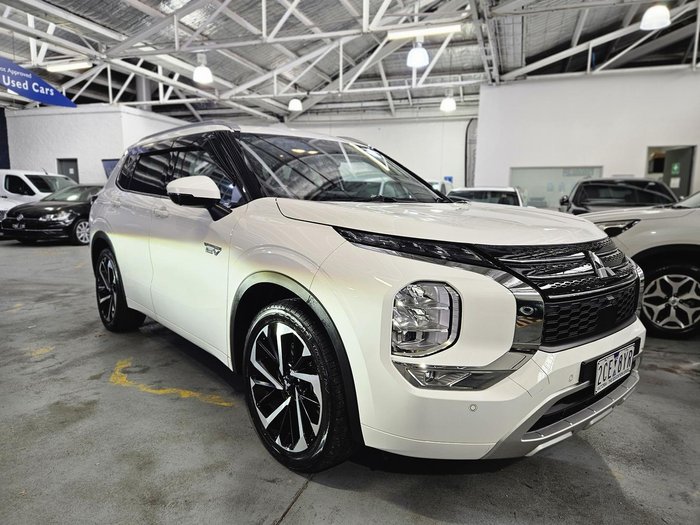 2023 Mitsubishi Outlander