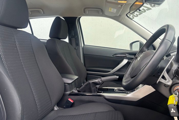 2022 Mitsubishi Eclipse Cross ES