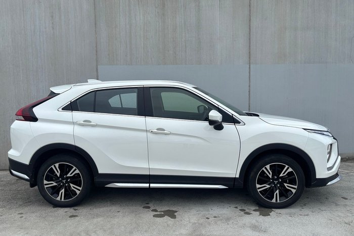 2022 Mitsubishi Eclipse Cross ES