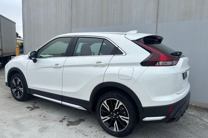 2022 Mitsubishi Eclipse Cross ES