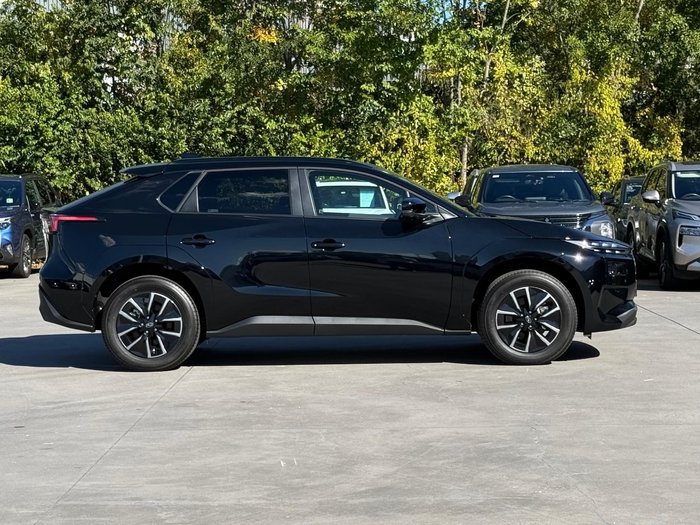 2025 Subaru Solterra AWD