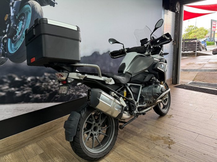 2017 BMW Motorrad R1200 GS WHITE