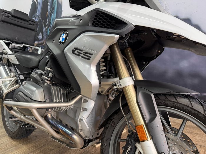 2017 BMW Motorrad R1200 GS WHITE