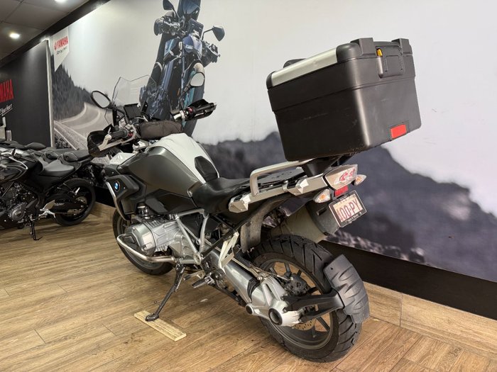 2017 BMW Motorrad R1200 GS WHITE