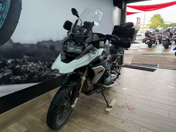 2017 BMW Motorrad R1200 GS WHITE