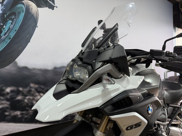 2017 BMW Motorrad R1200 GS WHITE