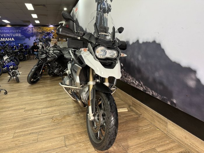 2017 BMW Motorrad R1200 GS WHITE