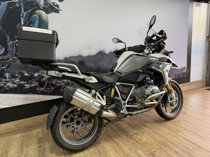 2017 BMW Motorrad R1200 GS WHITE