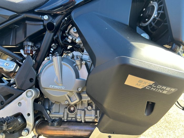 2025 CFMOTO MT-X BLACK