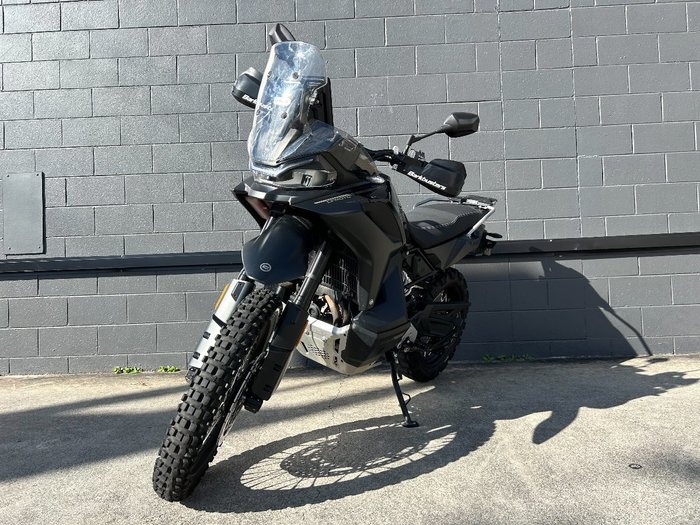 2025 CFMOTO MT-X BLACK