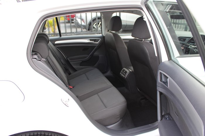 2019 Volkswagen Golf 110TSI Trendline 7.5 MY19.5 Pure White