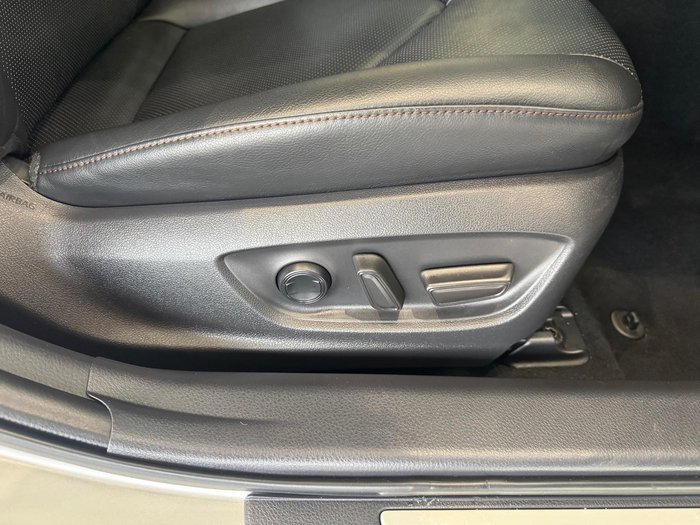 2019 Toyota Camry SL