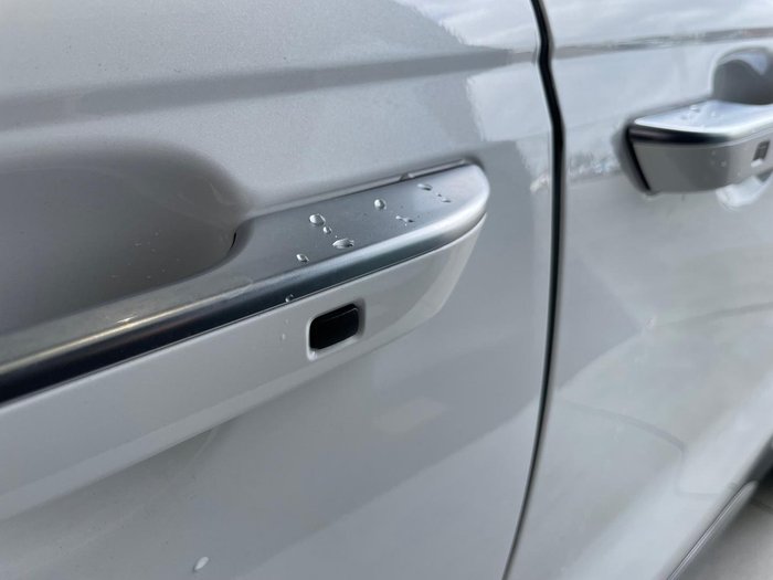 2025 Kia Carnival GT-Line HEV