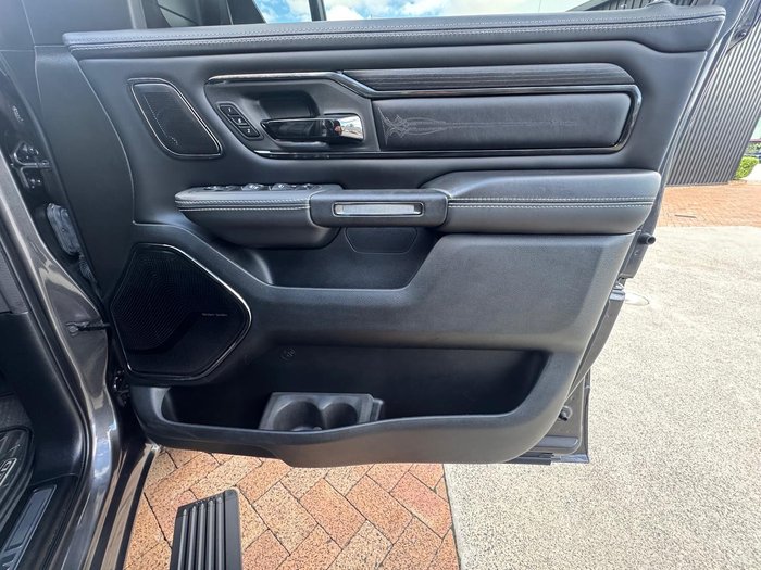 2022 RAM 1500 Laramie RamBox