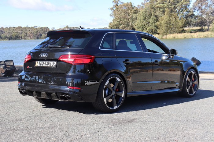 2018 Audi RS3 Sportback Quattro