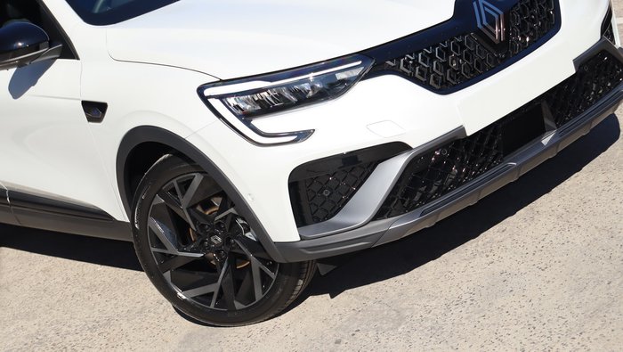 2026 Renault Arkana Hybrid Esprit Alpine