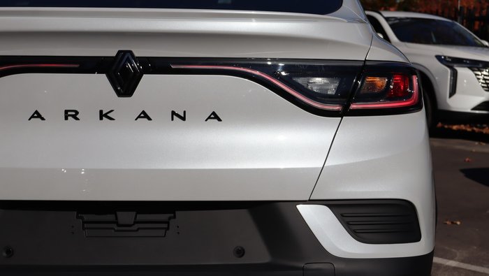 2026 Renault Arkana Hybrid Esprit Alpine
