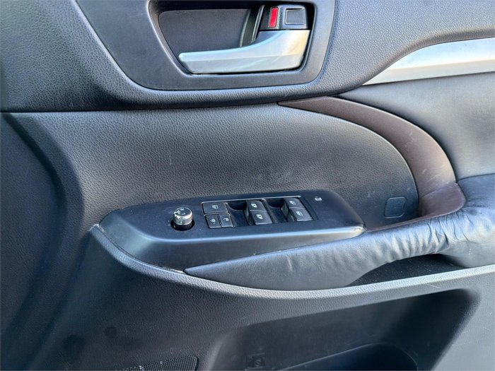 2015 TOYOTA KLUGER GXL (4x2)