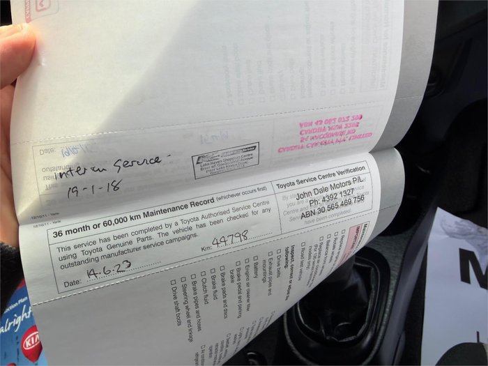 2012 TOYOTA YARIS YR