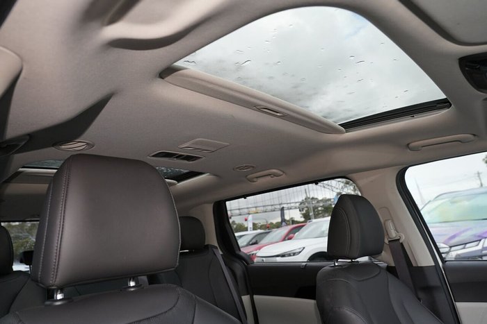2021 Kia Carnival Platinum