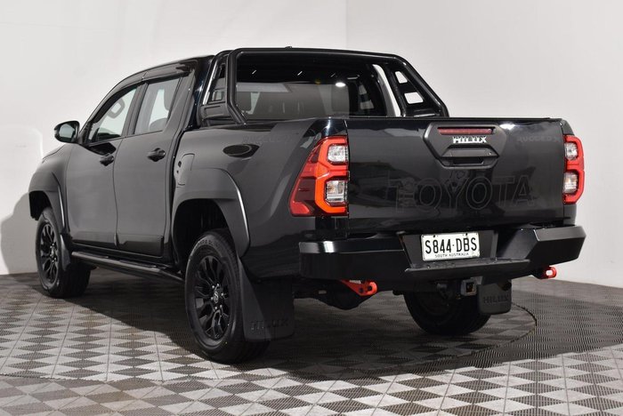 2022 Toyota Hilux Rugged X