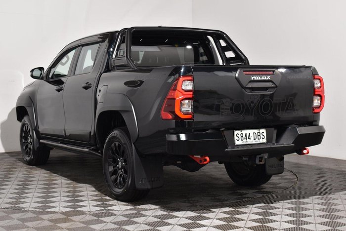 2022 Toyota Hilux Rugged X