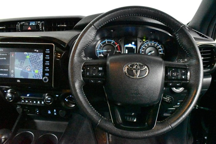 2022 Toyota Hilux Rugged X