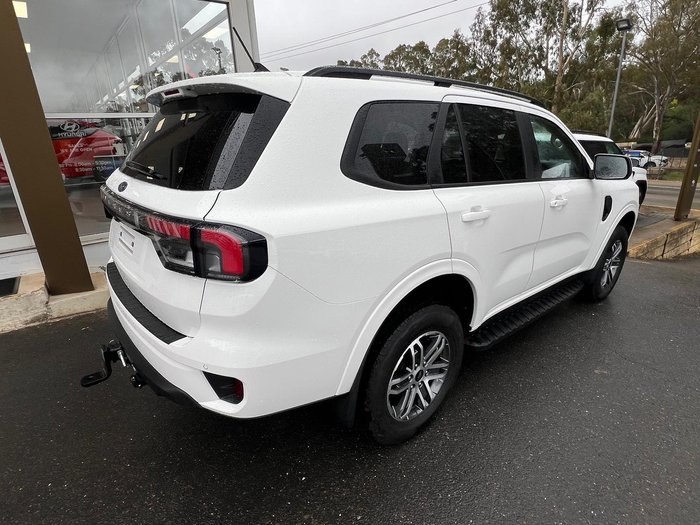 2025 Ford Everest Trend