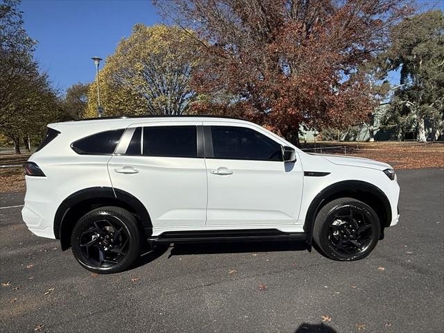 2025 Isuzu MU-X X-TERRAIN